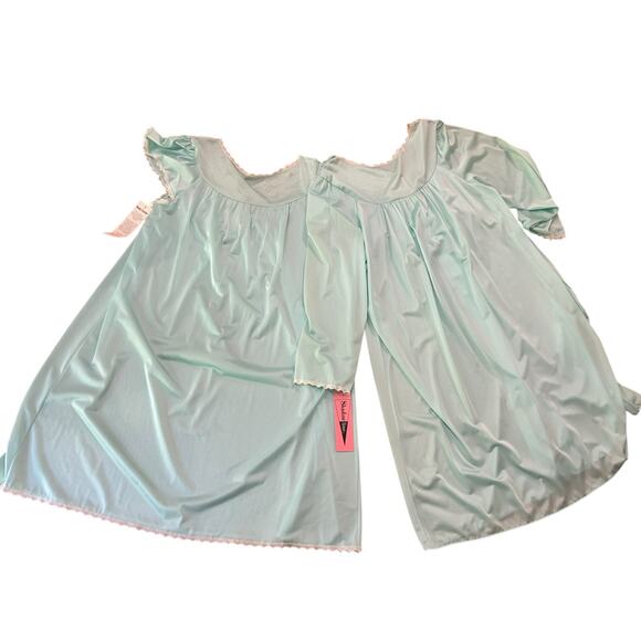 Vintage Deadstock Aqua Nylon Embroidered Lace Nightgown NWT / size M/L - - Picture 4 of 5